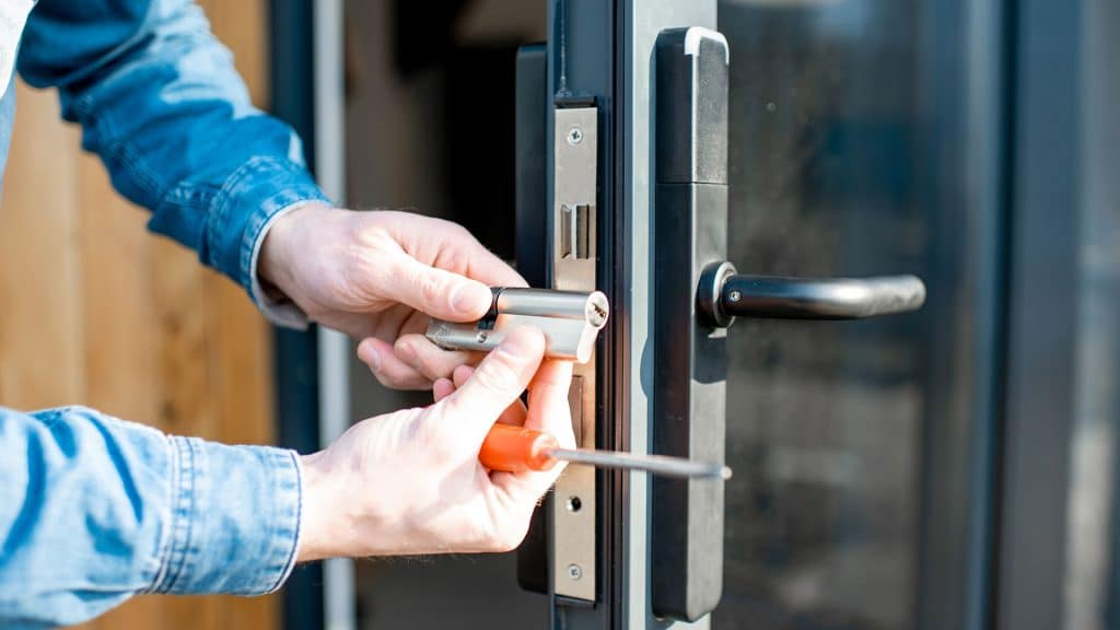 lock change
